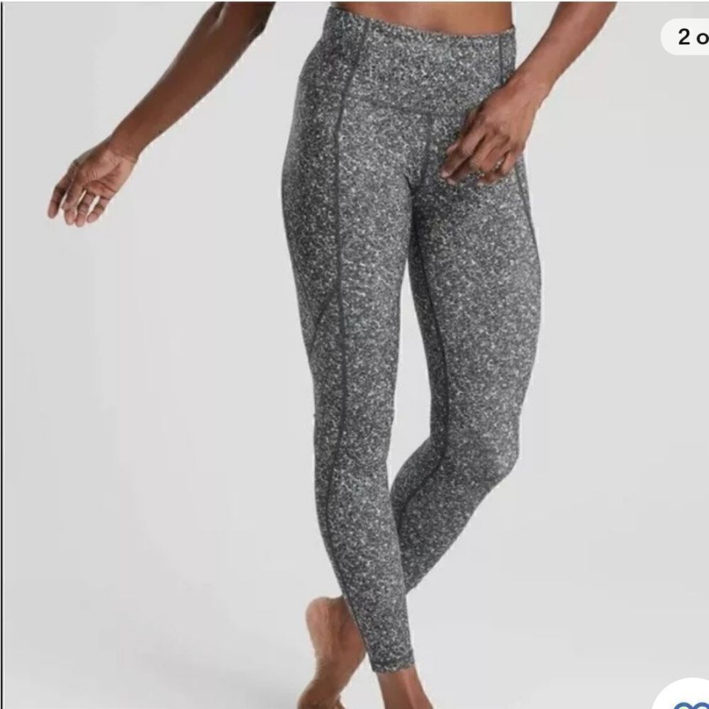 Athleta Salutation Pebble Beach tight Small